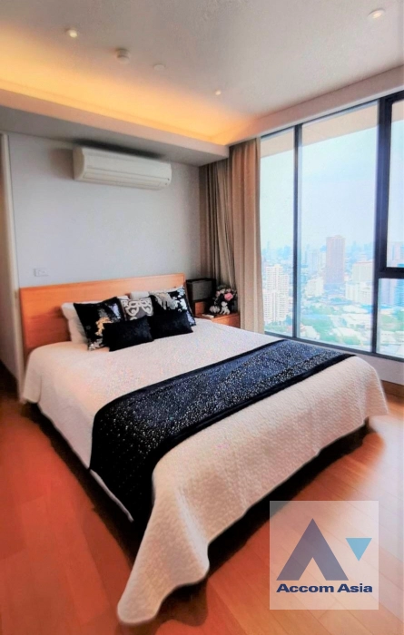 8  2 br Condominium For Rent in Sukhumvit ,Bangkok BTS Phrom Phong at The Lumpini 24 AA45124
