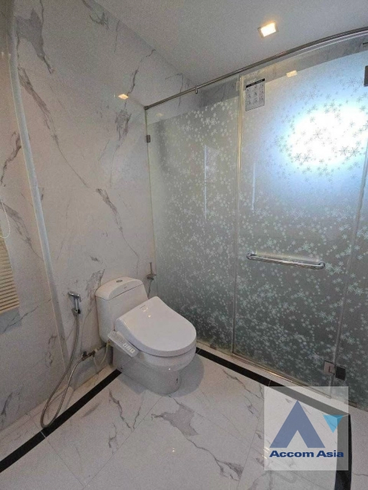 11  3 br House For Sale in Pattanakarn ,Bangkok  at Casa Grand House Onnuch Wongwhaen AA45126