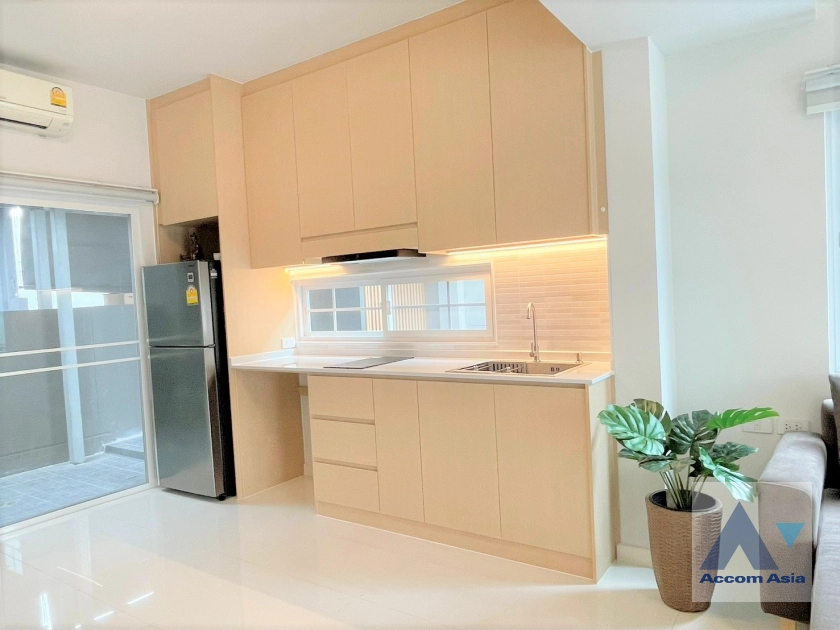 4  2 br Townhouse for rent and sale in Samutprakan ,Samutprakan  at Indy 3 Bangna Km.7 AA45127