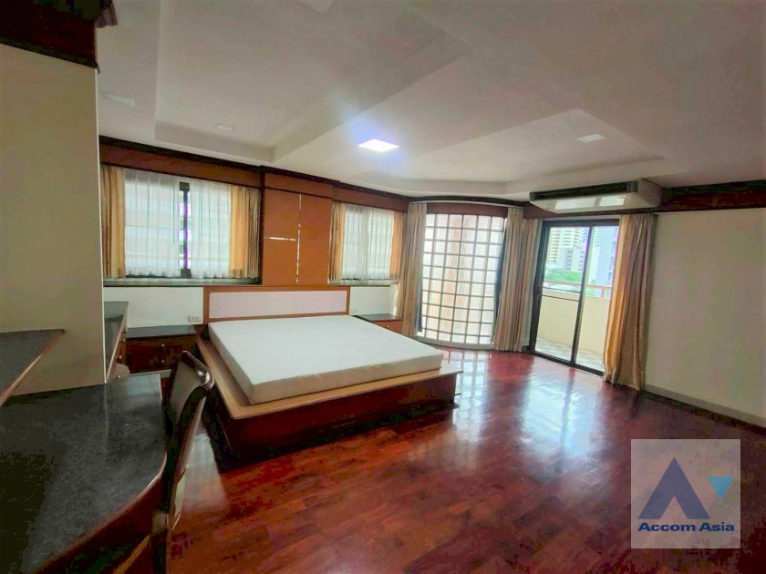 9  3 br Apartment For Rent in Sukhumvit ,Bangkok BTS Phrom Phong at Fully furnished Apartment near Samitivej Hospital 550m AA45128