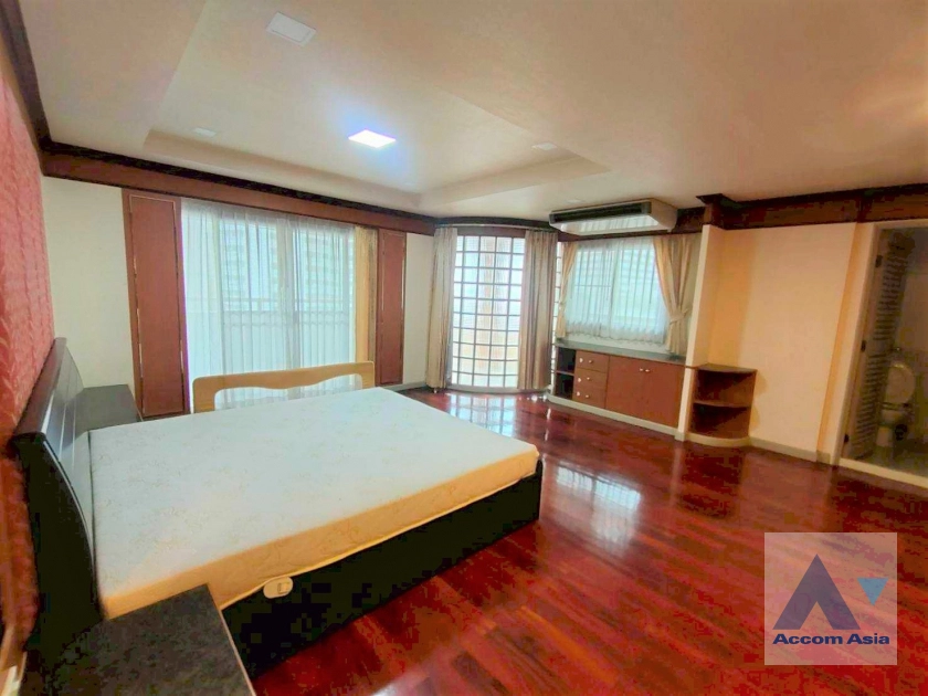 8  3 br Apartment For Rent in Sukhumvit ,Bangkok BTS Phrom Phong at Fully furnished Apartment near Samitivej Hospital 550m AA45128