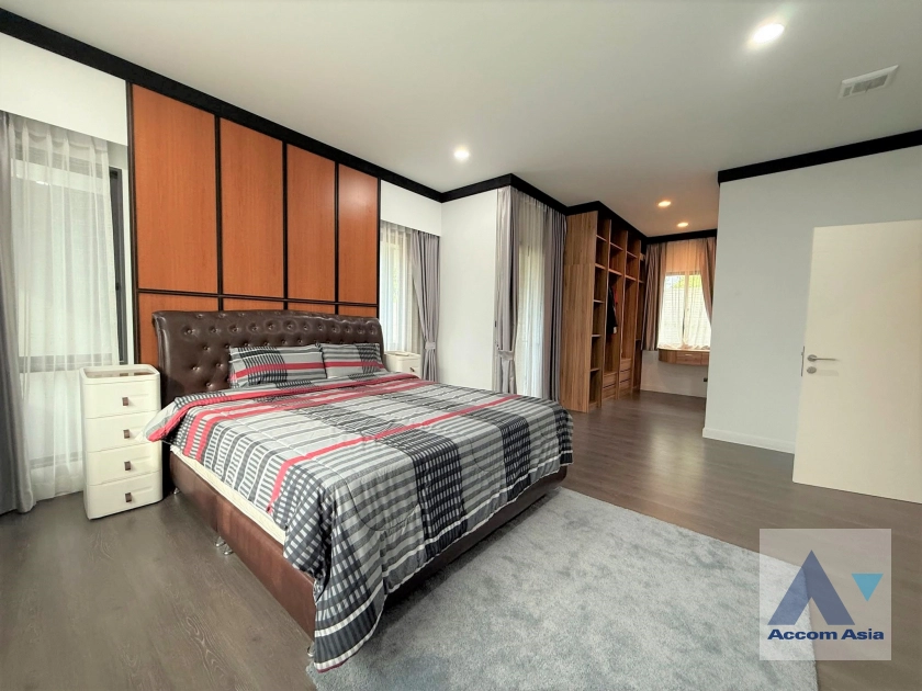 8  4 br House for rent and sale in Krungthep Kreetha ,Bangkok ARL Ban Thap Chang at Setthasiri Krungthep Kreetha 2 AA45130