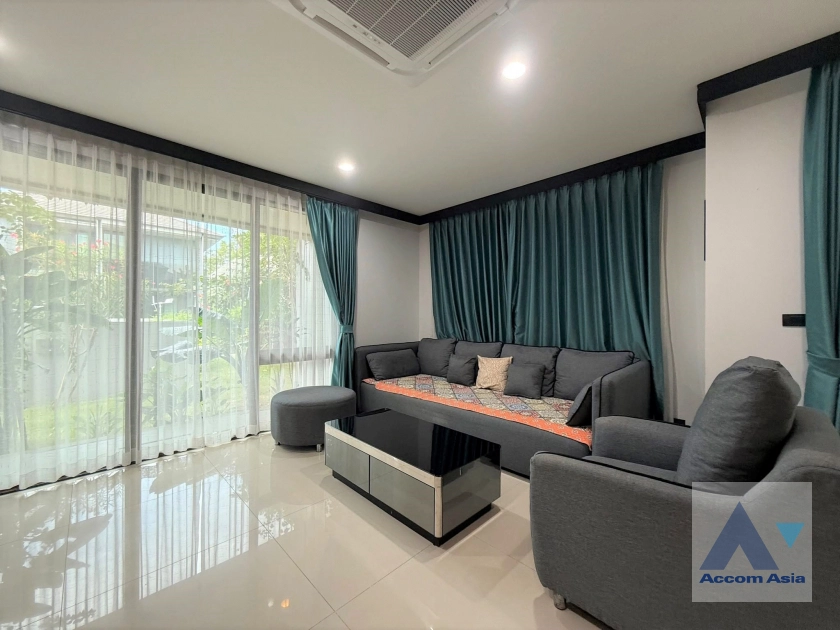  1  4 br House for rent and sale in Krungthep Kreetha ,Bangkok ARL Ban Thap Chang at Setthasiri Krungthep Kreetha 2 AA45130