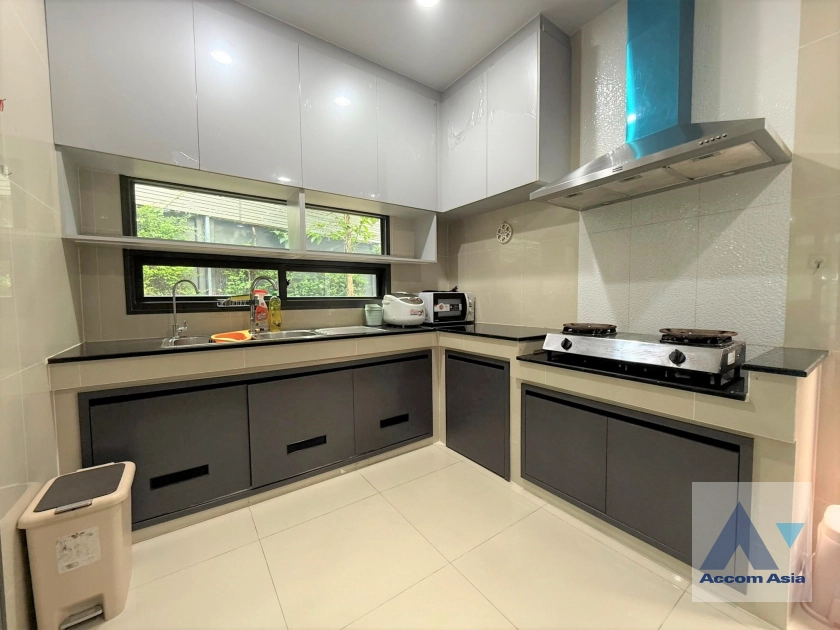 5  4 br House for rent and sale in Krungthep Kreetha ,Bangkok ARL Ban Thap Chang at Setthasiri Krungthep Kreetha 2 AA45130