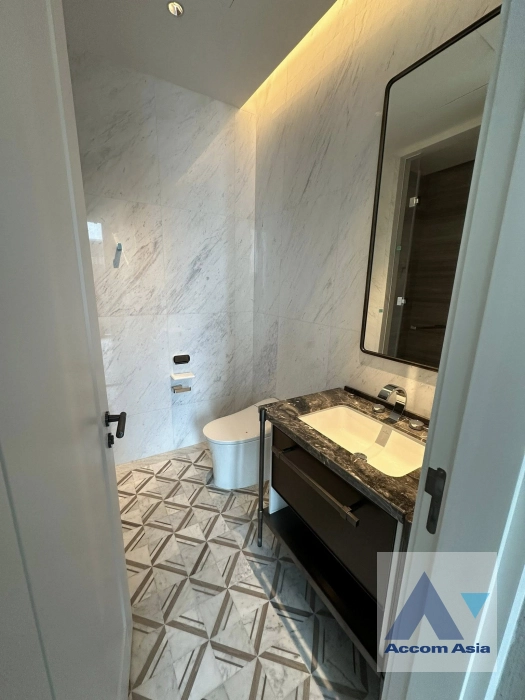 7  2 br Condominium For Rent in Ploenchit ,Bangkok MRT Lumphini at ONE Bangkok AA45131