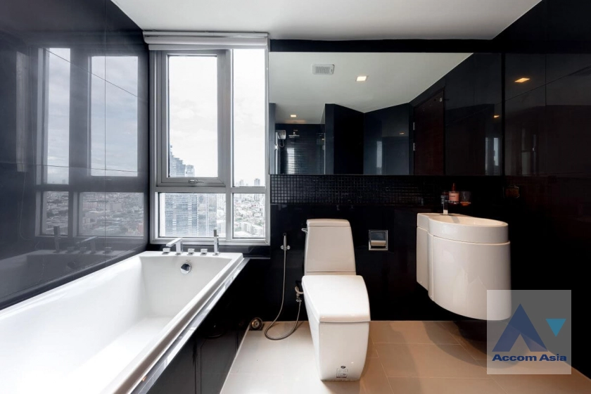 18  3 br Condominium For Sale in Sathorn ,Bangkok BTS Saphan Taksin at RHYTHM Sathorn “The Slow Collection” AA45132