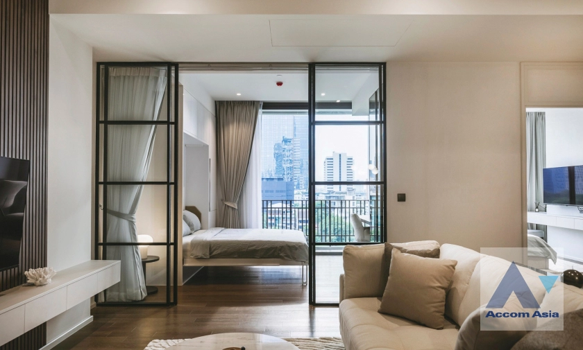 unitFully Furnished |  2 Bedrooms  Condominium For Rent & Sale in Ploenchit, Bangkok  near BTS Ploenchit (AA45135)