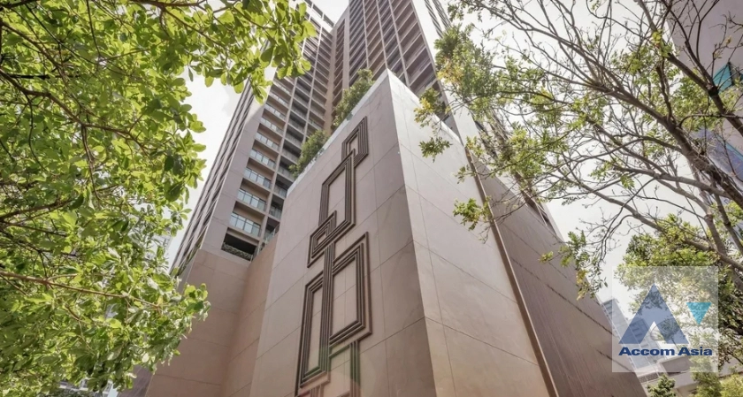 Condominium For Rent & Sale in Sukhumvit, Bangkok Code AA45140