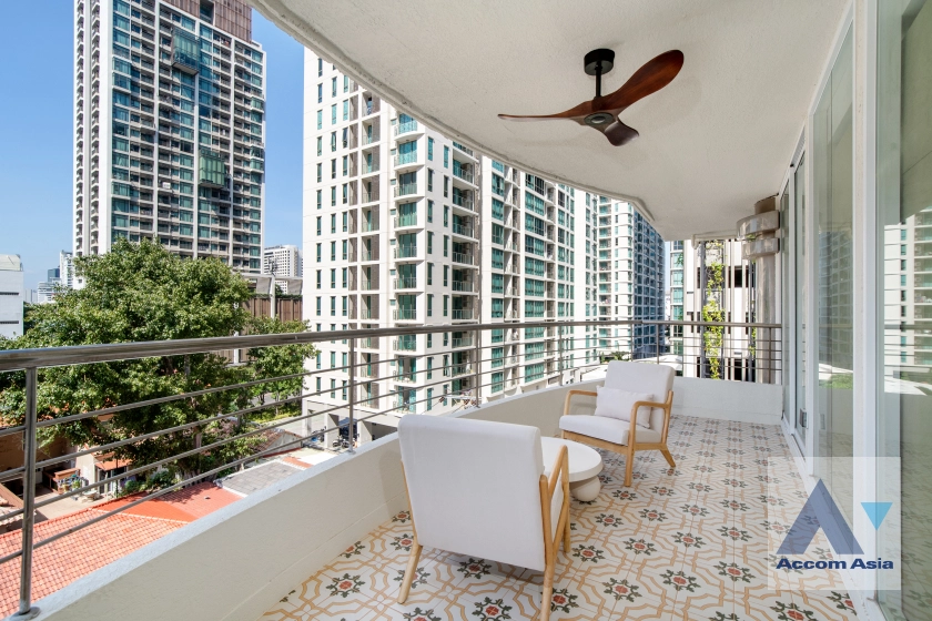 10  4 br Condominium For Sale in Sukhumvit ,Bangkok BTS Phrom Phong at Supalai Place   AA45148