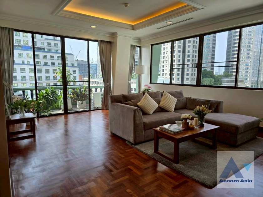unit 1 Bedroom  Apartment For Rent in Ploenchit, Bangkok  near BTS Ploenchit (AA45152)