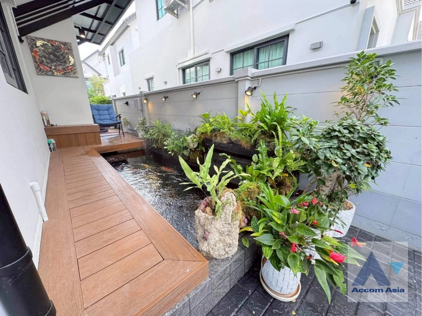  1  4 br House for rent and sale in Samutprakan ,Samutprakan  at The  Centro Bangna KM.7 AA45153