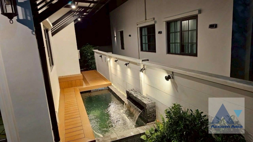 4  4 br House for rent and sale in Samutprakan ,Samutprakan  at The  Centro Bangna KM.7 AA45153