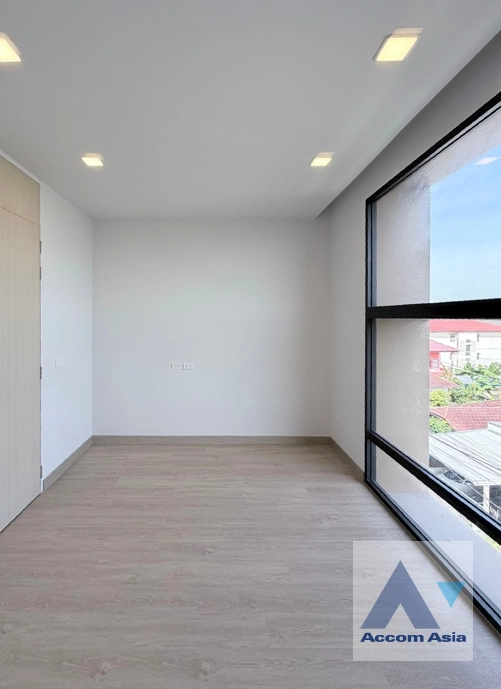 33  3 br Townhouse for rent and sale in Lat Phrao ,Bangkok  at The Cabinet 29 AA45154