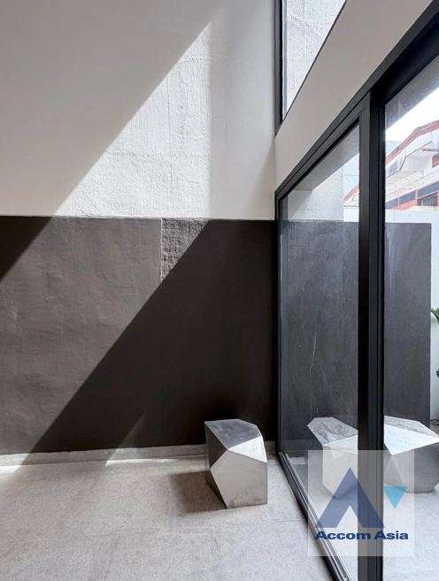 11  3 br Townhouse for rent and sale in Lat Phrao ,Bangkok  at The Cabinet 29 AA45156