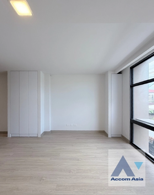 35  3 br Townhouse for rent and sale in Lat Phrao ,Bangkok  at The Cabinet 29 AA45156