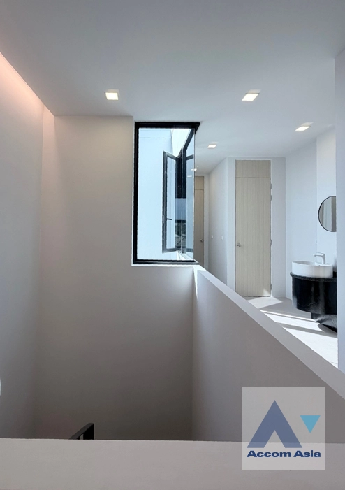 32  3 br Townhouse for rent and sale in Lat Phrao ,Bangkok  at The Cabinet 29 AA45156