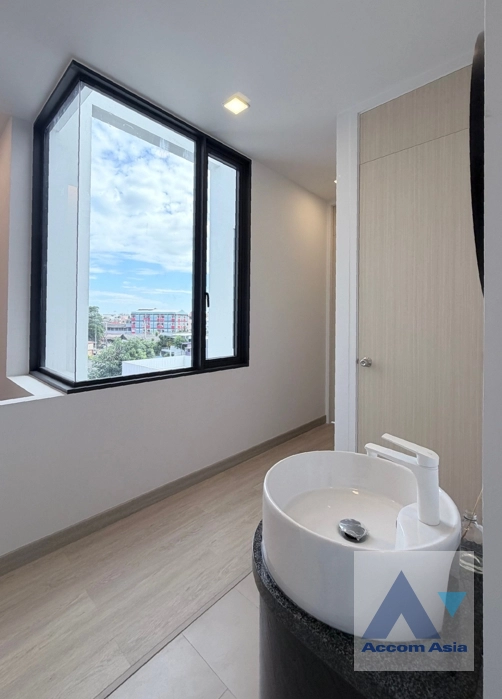 36  3 br Townhouse for rent and sale in Lat Phrao ,Bangkok  at The Cabinet 29 AA45156