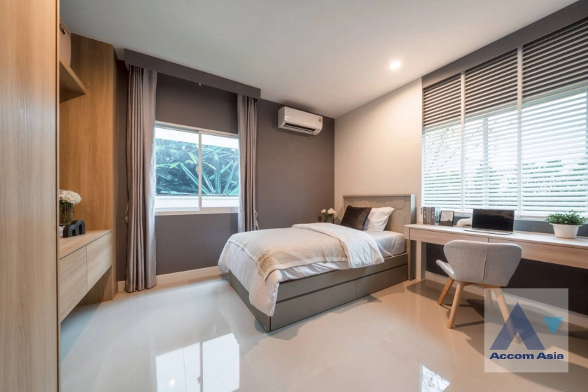 24  4 br House For Rent in Latkrabang ,Bangkok ARL Ban Thap Chang at Nirvana ABSOLUTE Krungthep Kreetha AA45157