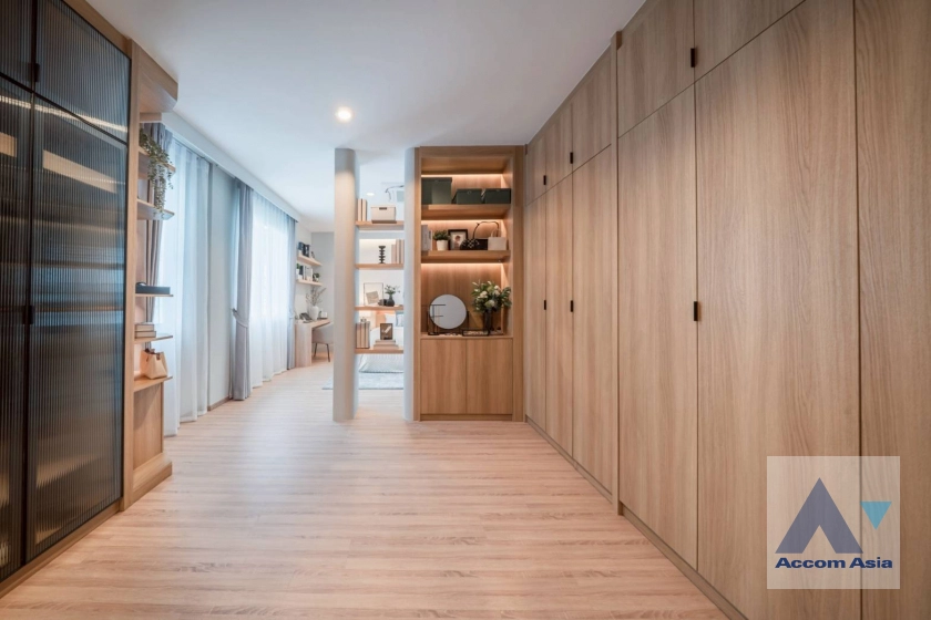 12  4 br House For Rent in Latkrabang ,Bangkok ARL Ban Thap Chang at Nirvana ABSOLUTE Krungthep Kreetha AA45157