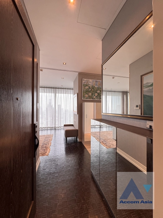 28  4 br Condominium for rent and sale in Silom ,Bangkok BTS Chong Nonsi at The Ritz Carlton Residences AA45158
