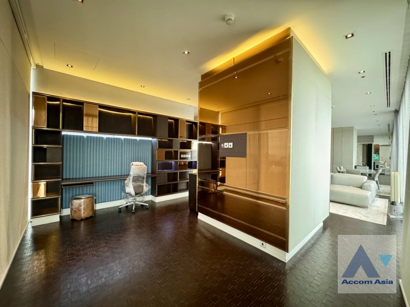 18  4 br Condominium for rent and sale in Silom ,Bangkok BTS Chong Nonsi at The Ritz Carlton Residences AA45158