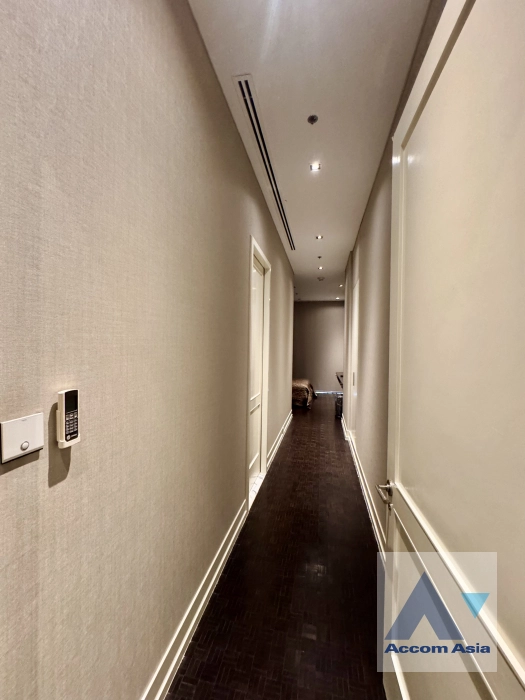 52  4 br Condominium for rent and sale in Silom ,Bangkok BTS Chong Nonsi at The Ritz Carlton Residences AA45158