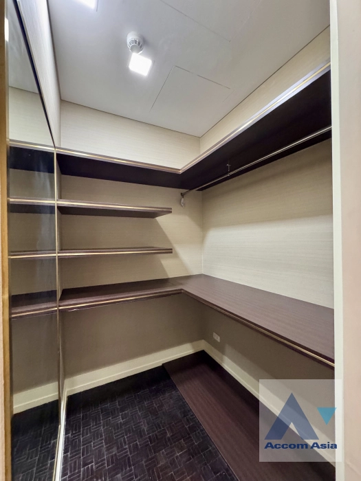 51  4 br Condominium for rent and sale in Silom ,Bangkok BTS Chong Nonsi at The Ritz Carlton Residences AA45158