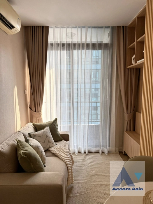 unit 1 Bedroom  Condominium For Sale in Sukhumvit, Bangkok  near BTS Ekkamai (AA45160)