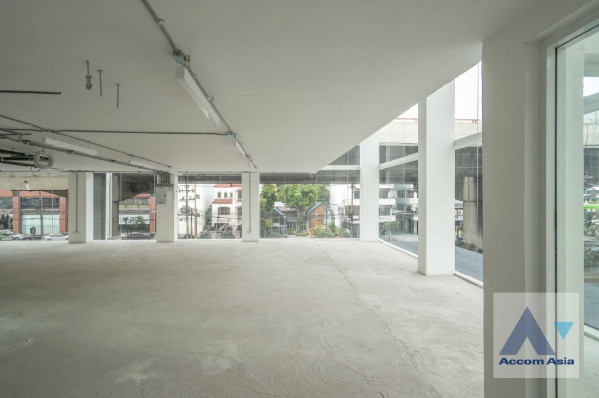 4  Building for rent and sale in Pattanakarn ,Bangkok ARL Hua Mak AA45165