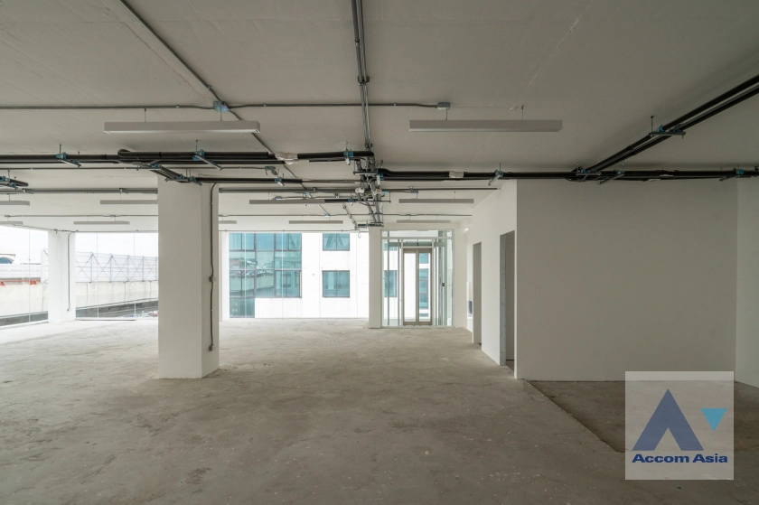 7  Building for rent and sale in Pattanakarn ,Bangkok ARL Hua Mak AA45165