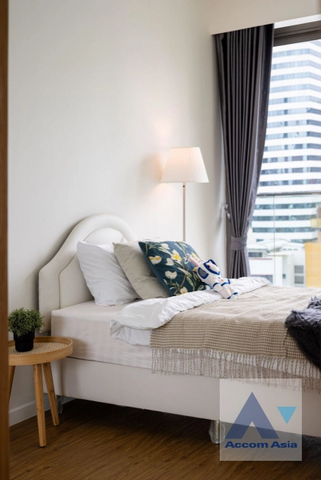 20  3 br Condominium For Sale in Silom ,Bangkok BTS Chong Nonsi - MRT Sam Yan at Siamese Surawong AA45168