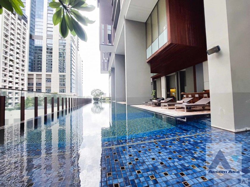  2  2 br Condominium for rent and sale in Ploenchit ,Bangkok BTS Ratchadamri at Hansar Residence AA45172