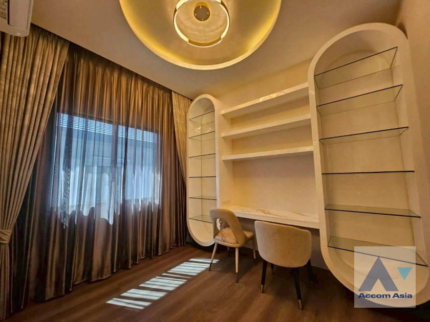 13  4 br House for rent and sale in Pattanakarn ,Bangkok ARL Ban Thap Chang at The Palm Bangna Wongwaen AA45176