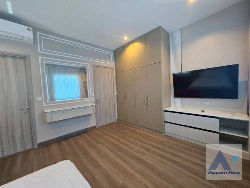 15  4 br House for rent and sale in Pattanakarn ,Bangkok ARL Ban Thap Chang at The Palm Bangna Wongwaen AA45176