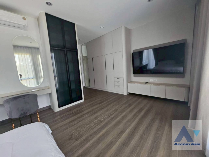 17  4 br House for rent and sale in Pattanakarn ,Bangkok ARL Ban Thap Chang at The Palm Bangna Wongwaen AA45176