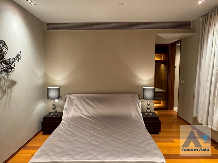 unitDuplex Condo |  2 Bedrooms  Condominium For Rent in Sathorn, Bangkok  near BTS Chong Nonsi - MRT Lumphini (AA45181)