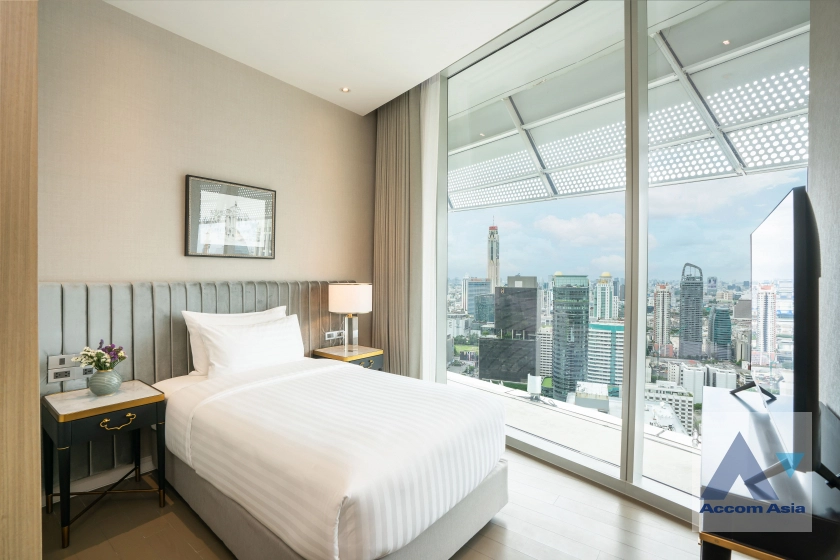 13  2 br Apartment for rent and sale in Ploenchit ,Bangkok BTS Ratchadamri at Luxury Service Residence AA45184