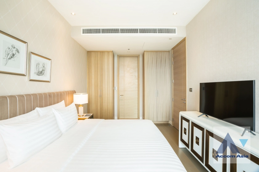 11  2 br Apartment for rent and sale in Ploenchit ,Bangkok BTS Ratchadamri at Luxury Service Residence AA45184