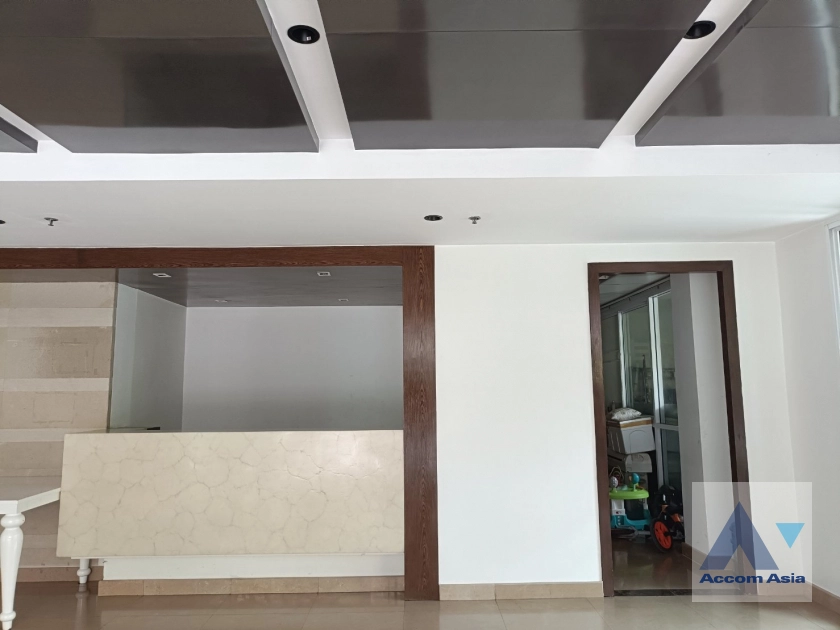 unit Shophouse For Rent in Sukhumvit, Bangkok  near BTS Thong Lo (AA45200)