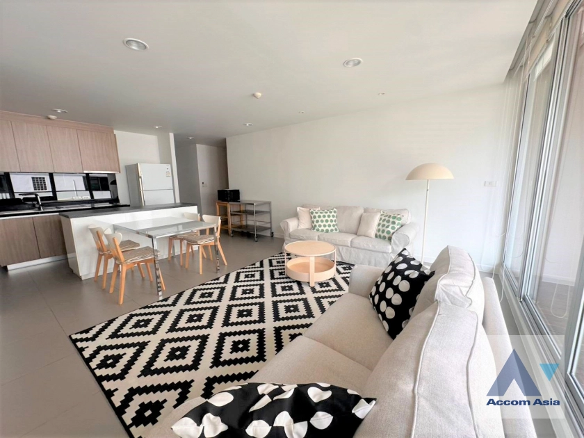  Living In Bangkok Apartment  2 Bedroom for Rent BTS Phrom Phong in Sukhumvit Bangkok