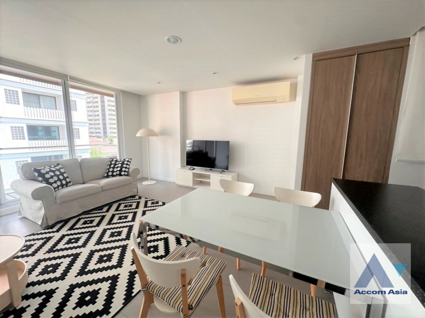  1  2 br Apartment For Rent in Sukhumvit ,Bangkok BTS Phrom Phong at Living In Bangkok AA45203