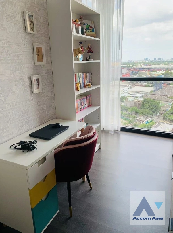 6  2 br Condominium For Sale in Sukhumvit ,Bangkok  at OKA HAUS Sukhumvit 36 AA45208