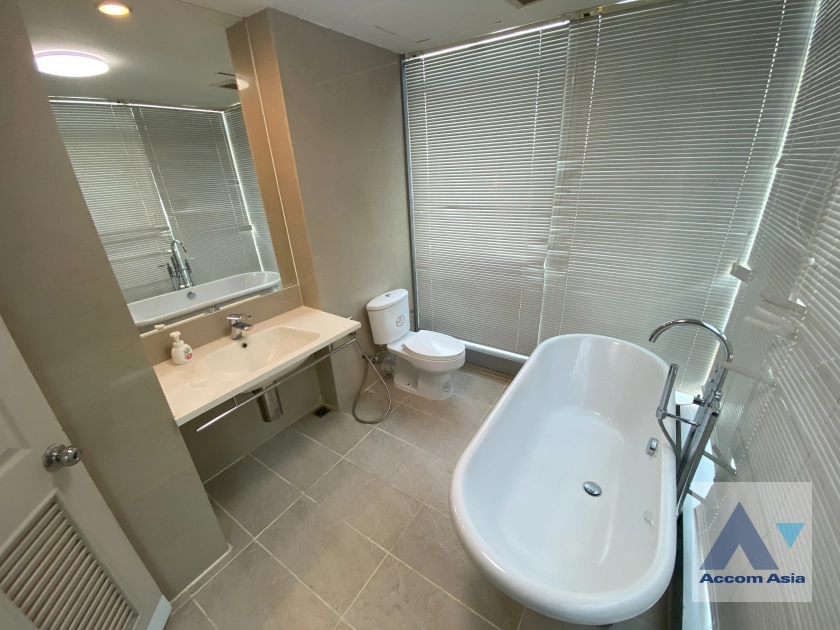 18  1 br Condominium For Rent in Charoen Nakhon ,Bangkok BTS Krung Thon Buri at Baan Sathorn Chaophraya AA45209