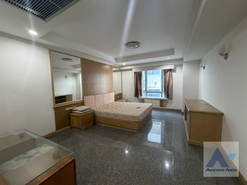 19  3 br Condominium For Sale in Sukhumvit ,Bangkok BTS Phrom Phong at Royal Castle Sukhumvit 39 AA45225