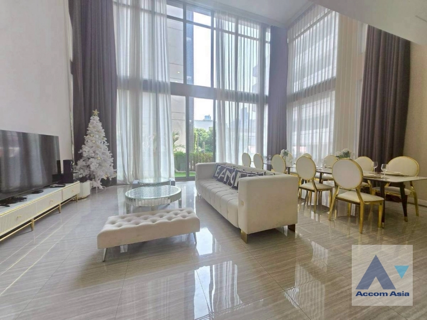  1  4 br Townhouse for rent and sale in Sukhumvit ,Bangkok BTS Thong Lo at 749 Residence AA45228