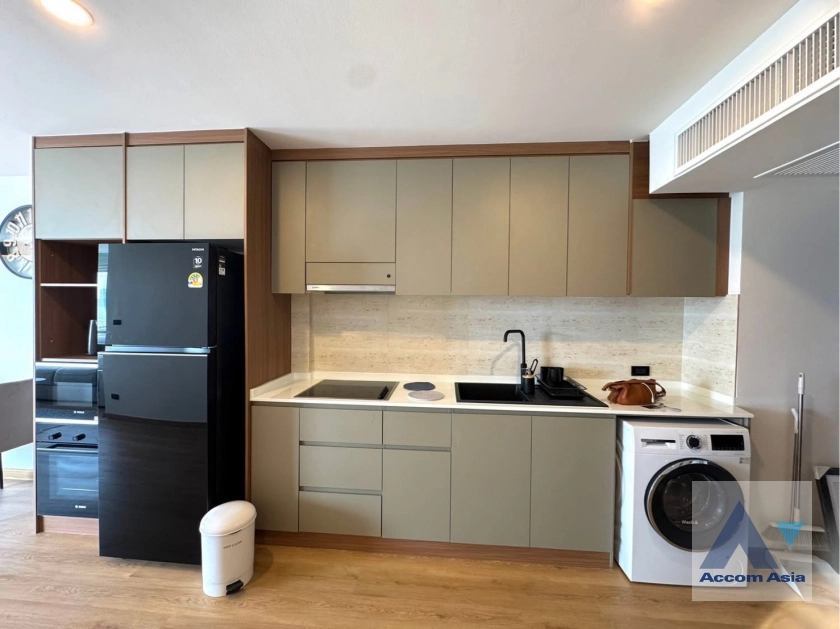 5  1 br Condominium For Sale in Sukhumvit ,Bangkok BTS Thong Lo at JC Tower AA45230
