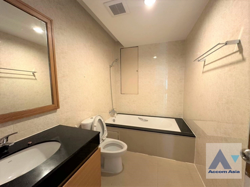 16  3 br Apartment for rent and sale in Sukhumvit ,Bangkok BTS Phrom Phong at High-Rise Residence Unit Size from 197 Sqm, Ideal for Families AA45237