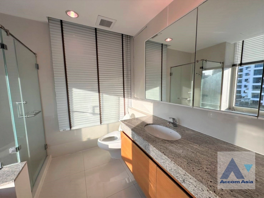 17  3 br Apartment for rent and sale in Sukhumvit ,Bangkok BTS Phrom Phong at High-Rise Residence Unit Size from 197 Sqm, Ideal for Families AA45237