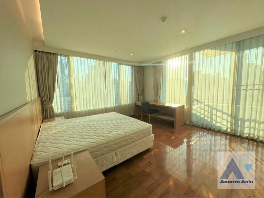 12  3 br Apartment for rent and sale in Sukhumvit ,Bangkok BTS Phrom Phong at High-Rise Residence Unit Size from 197 Sqm, Ideal for Families AA45237