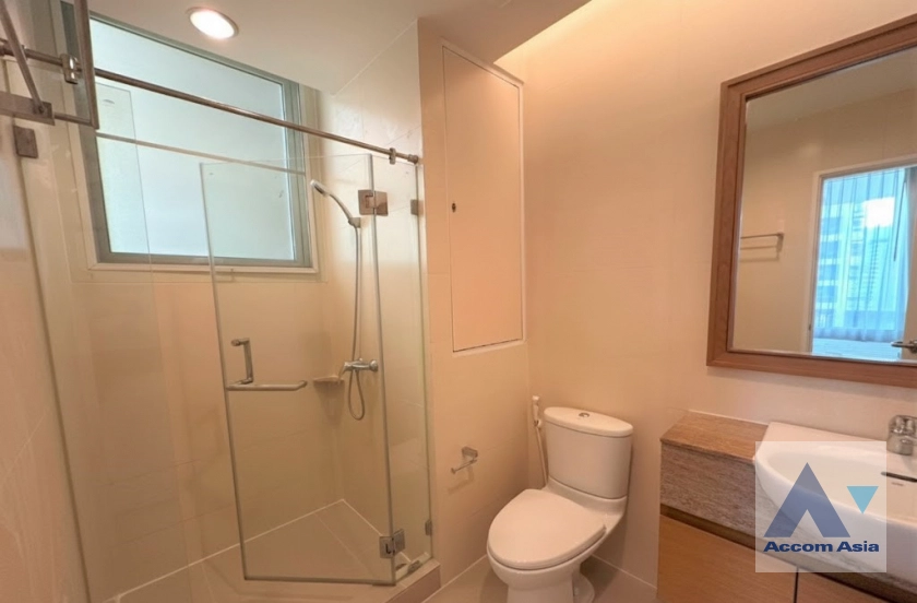 15  3 br Apartment for rent and sale in Sukhumvit ,Bangkok BTS Phrom Phong at High-Rise Residence Unit Size from 197 Sqm, Ideal for Families AA45237